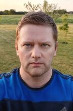 Käyttäjän <span class="sydan sydan-punainen sydan-raamit"><svg width="10"height="10"viewBox="0 0 1000 1000"xmlns="http://www.w3.org/2000/svg"><path d="M998,312C984,152,870,35,728,35C633,35,546,86,497,168C449,85,366,35,272,35C130,35,16,152,2,312C1,319-4,357,10,418C31,506,79,585,149,649L497,965L851,649C921,585,969,506,990,418C1004,357,999,319,998,312zM952,409C933,489,890,562,826,620L497,913L174,620C110,562,67,489,48,409C34,351,40,319,40,318V317C52,176,150,74,272,74C362,74,442,129,479,218L497,260L515,218C552,130,635,74,728,74C850,74,948,176,960,318C960,319,966,351,952,409z"/></svg></span> Thomas kuva Käyttäjän <span class="sydan sydan-punainen sydan-raamit"><svg width="10"height="10"viewBox="0 0 1000 1000"xmlns="http://www.w3.org/2000/svg"><path d="M998,312C984,152,870,35,728,35C633,35,546,86,497,168C449,85,366,35,272,35C130,35,16,152,2,312C1,319-4,357,10,418C31,506,79,585,149,649L497,965L851,649C921,585,969,506,990,418C1004,357,999,319,998,312zM952,409C933,489,890,562,826,620L497,913L174,620C110,562,67,489,48,409C34,351,40,319,40,318V317C52,176,150,74,272,74C362,74,442,129,479,218L497,260L515,218C552,130,635,74,728,74C850,74,948,176,960,318C960,319,966,351,952,409z"/></svg></span> Thomas kuva